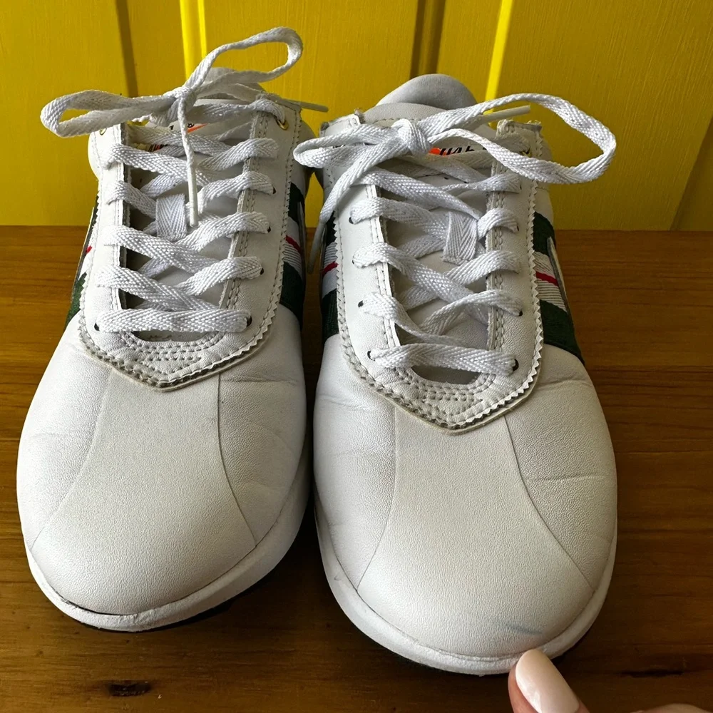 Nike White with Green Accents Golf Shoes ⛳️ - Picture 4 of 7